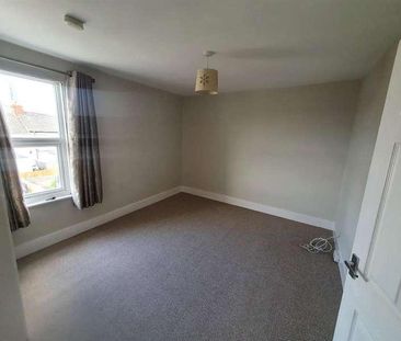 Whitehead Street, Swindon, Wiltshire, SN1 - Photo 3