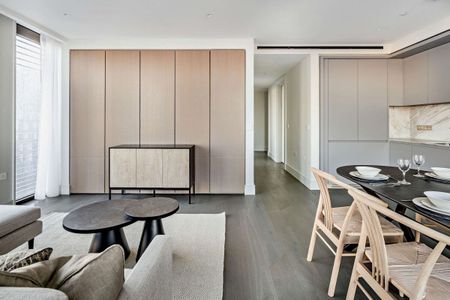 2 bedroom apartment to rent in the highly sought-after One Bishopsgate Plaza, EC3A - Photo 2