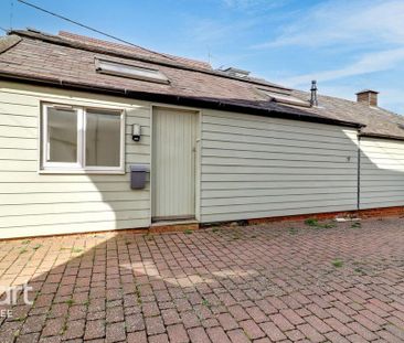 2 bedroom maisonette to rent - Photo 4