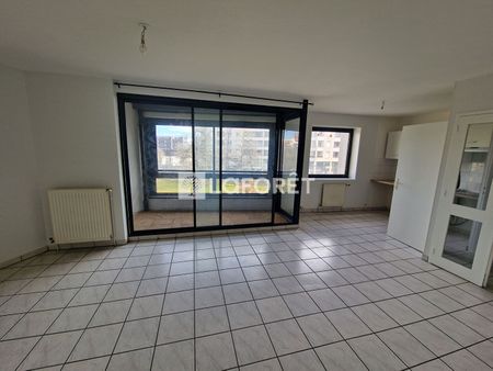 Apartment - Photo 3