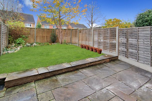 Sissinghurst Drive, Thrapston - Photo 1