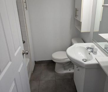2 CH - 1 SDB - Québec - $1,349 /mo - Photo 4