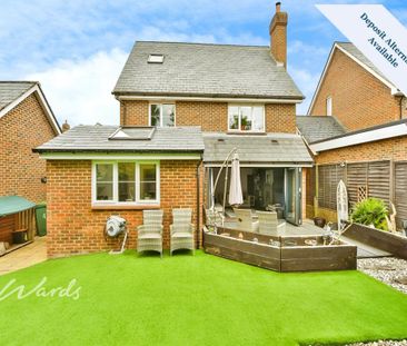 5 bedroom detached house to rent - Photo 2