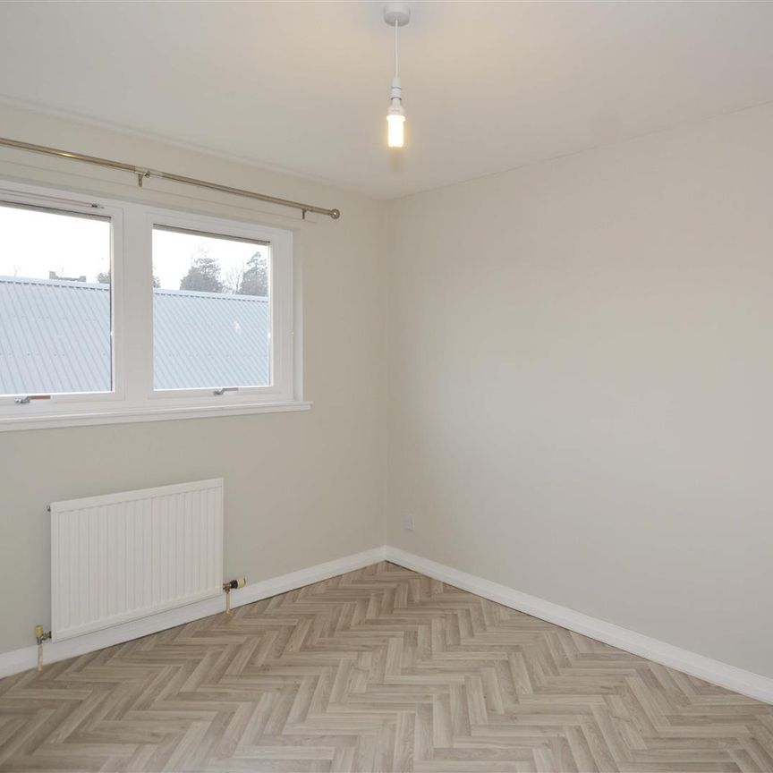 2 Bed House - Terraced - Photo 1