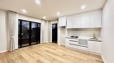 Great Family Home - Photo 4