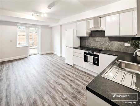 3 bedroom apartment to rent - Photo 4