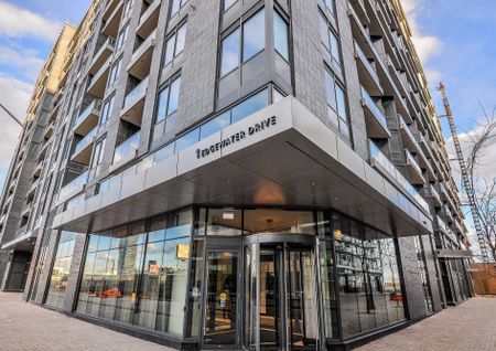 For Lease - 1 Edgewater Drive Unit# 813, Toronto, Ontario - Photo 5
