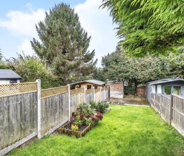 2 bedroom terraced house to rent - Photo 2
