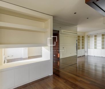 Excellent duplex for rent in Nueva España, Madrid - Photo 1