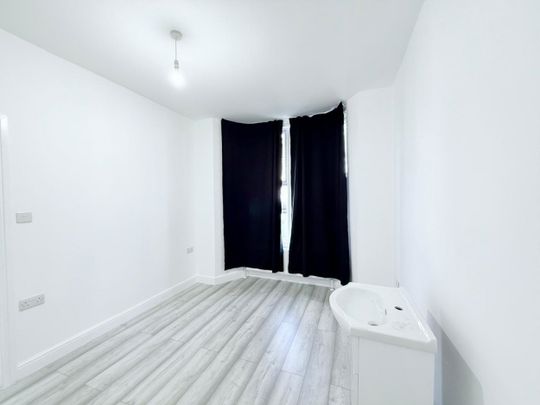 1 bed Ground Floor Flat for Rent - Photo 1