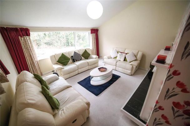 4 bedroom detached house to rent - Photo 1