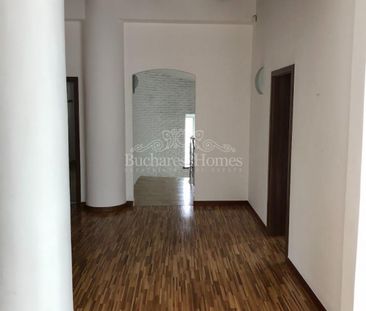 Contemporary Family Villa with Heated Pool, Pipera - Photo 4