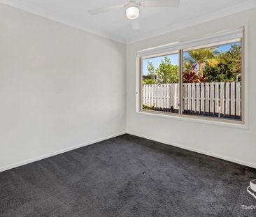 Lease Your Dream Home with 4 Bedrooms plus 1 Rumpus Room and 2 Bath... - Photo 3