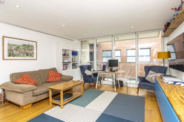 1 bedroom flat to rent - Photo 1