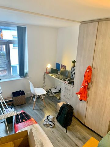 4 bedroom townhouse to rent - Photo 3