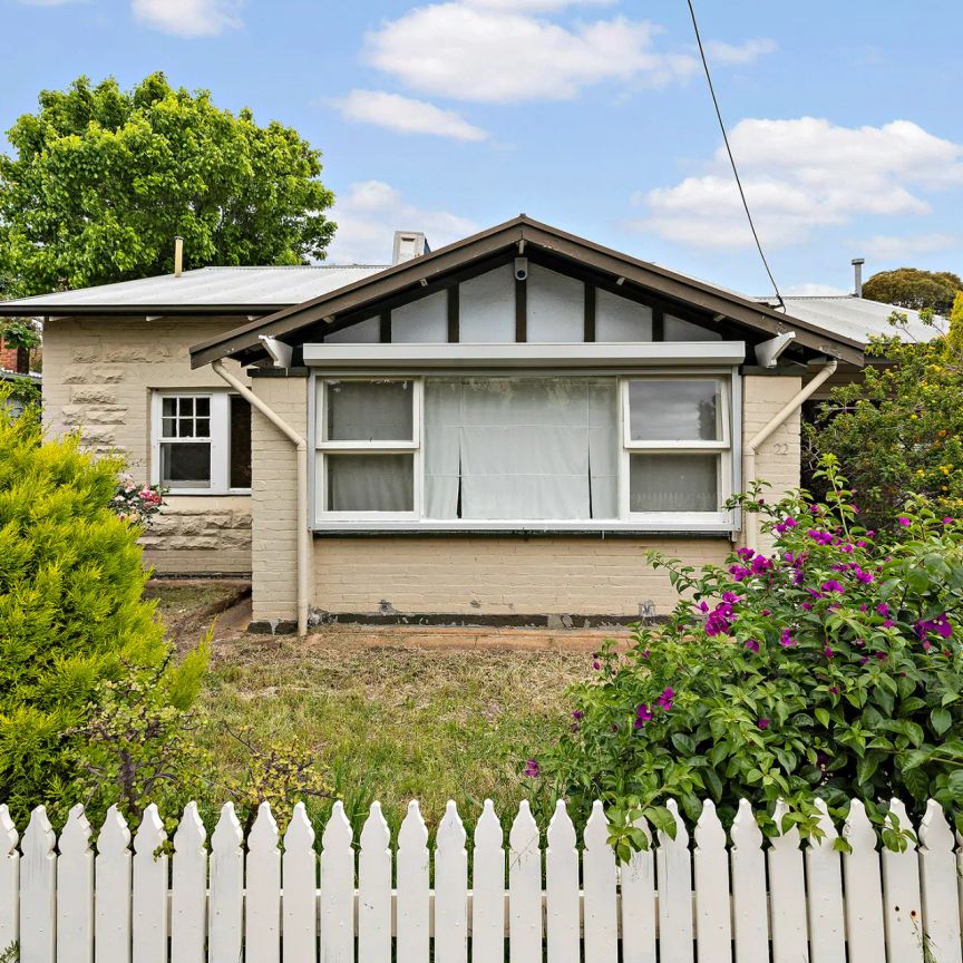 Character & Convenience in the Heart of Kingswood - Photo 1