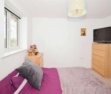 Schoolgate Drive, Morden, SM4 - Photo 4