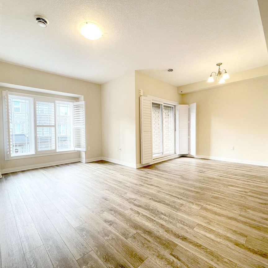 For Lease - 33 Laguna Village Crescent, Hamilton, Ontario - Photo 1