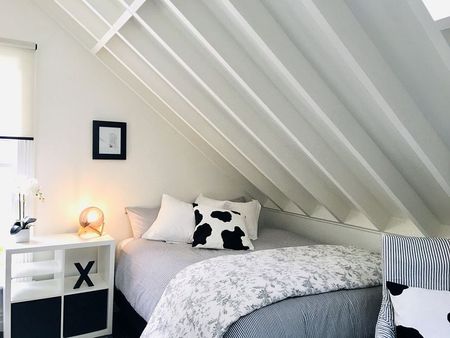 Funky Studio (Fully Furnished) - Photo 3