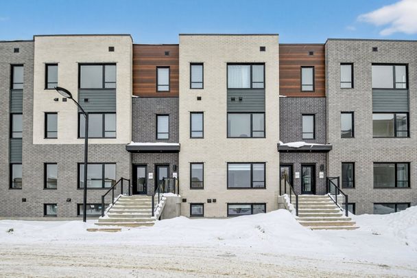 277 Rue Carmelle-Boutin, J7C 2L1, Blainville - Photo 1