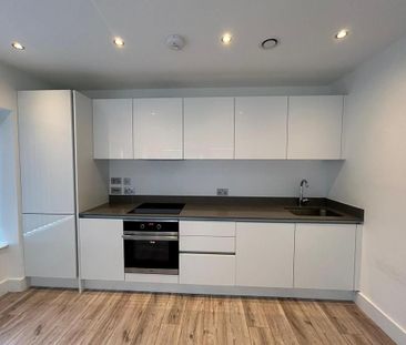 2 bedroom apartment to rent - Photo 2