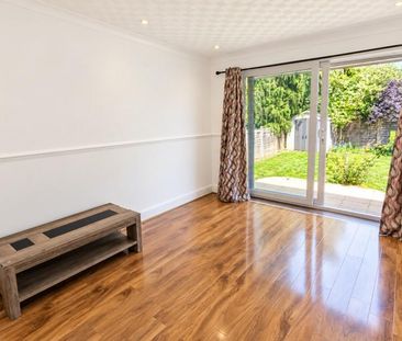 2 bedroom semi-detached bungalow to rent - Photo 5