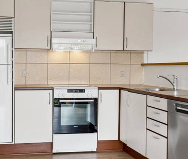 2 værelses med stor stue og stort soveværelse - Foto 1 | Rentumo