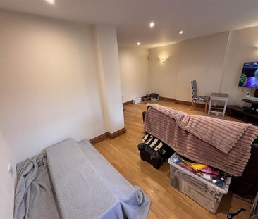 Old School Mews, Market Harborough - Photo 2