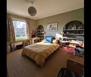 3 Bed Semi-Detached House, Glengall Road, SE15 - Photo 3