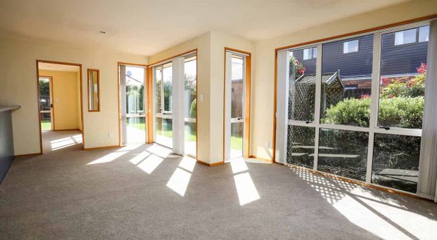 FOUR BEDROOM, TWO BATHROOM FAMILY HOME - Photo 1