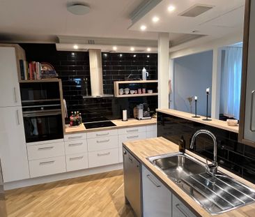 Mantalsvägen, Huddinge - Foto 2