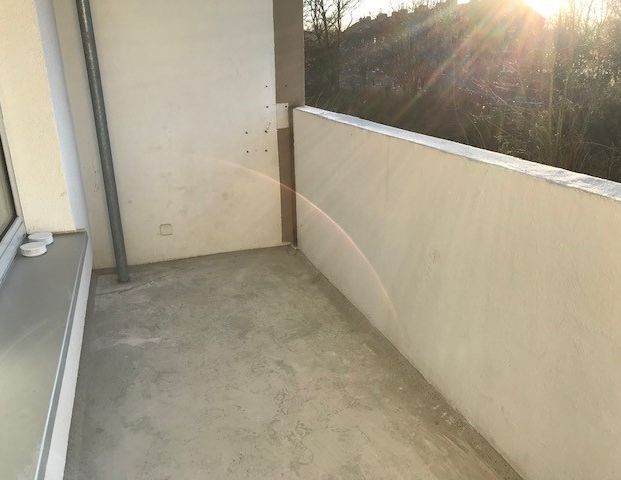 Wohnung mit Weitblick - schöne 2-Zimmerwohnung mit Laminatboden - Foto 1