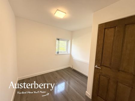 Winchester Avenue, Bentilee, Stoke-On-Trent - Photo 2