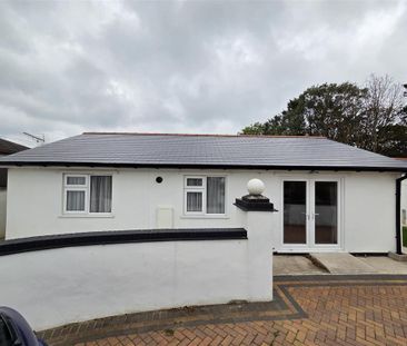 2 bedroom detached bungalow to rent - Photo 3