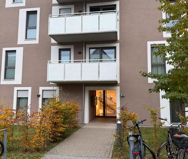 2 Zimmer Wohnung - Einbauküche - Balkon - Fußbodenheizung - 63m2 - Photo 1
