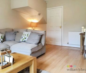 Maple Drive, Lincoln, Sudbrooke - Photo 2