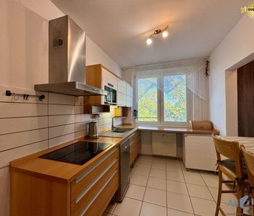 3-izbový byt s 2 lodžiami a vlastným parkovaním v Piešťanoch - Photo 6