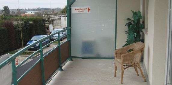 Location Appartement 1 pièce 32m² CAMBRAI 59400 - Photo 2