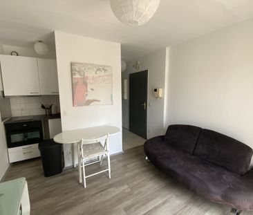 Location Appartement 2 pièces 27m² EVREUX 27000 - Photo 4