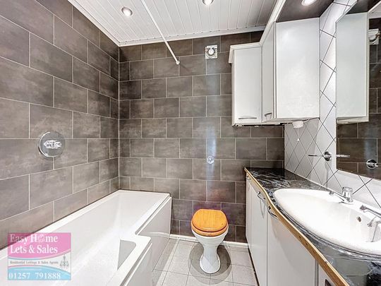 2 bedroom terraced house to rent - Photo 1