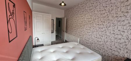 6 bedroom house to rent - Photo 3