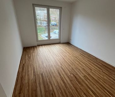 3-Zimmer-Wohnung im 2. OG mit Vollbad, Gäste-Bad, EBK, Ankleide, Lo... - Photo 2