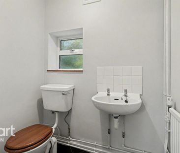 3 bedroom detached house to rent - Photo 2