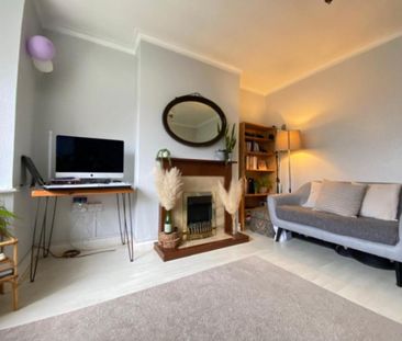 2 bedroom maisonette to rent - Photo 4