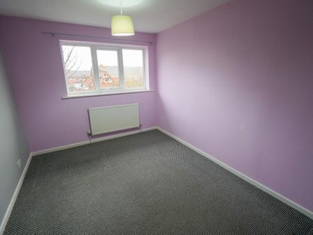 3 bedroom semi-detached house to rent - Photo 4