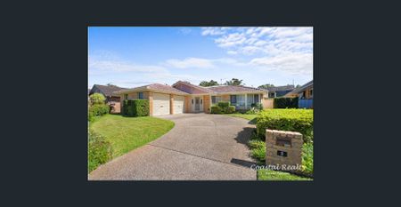 MODERN 3 BEDROOM HOME - Photo 2