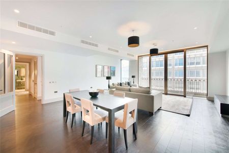 Impressive 2 bedroom, 2 bathroom, spacious apartment in a highly contemporary modern development with concierge, gym and beautiful roof terrace, within 0.1 miles of St. James Park Station - Photo 3