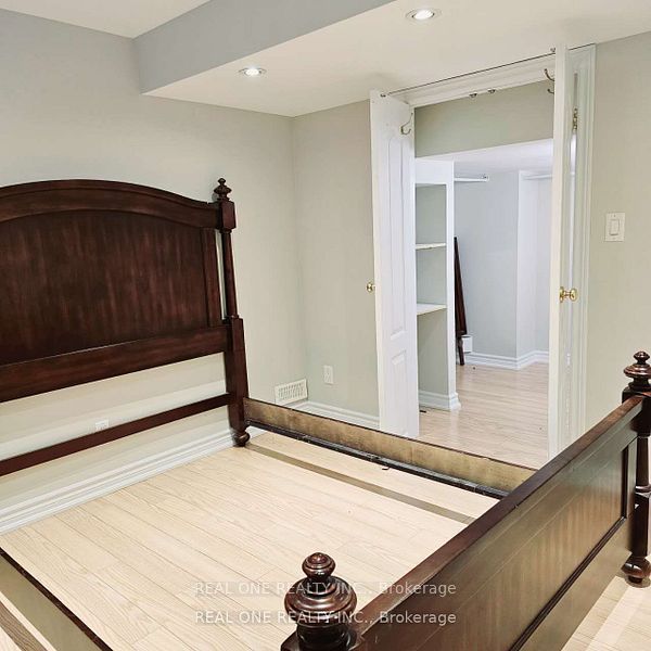 For Lease - 42 Seiffer Crescent Unit# Bsmnt, Richmond Hill, Ontario - Photo 1