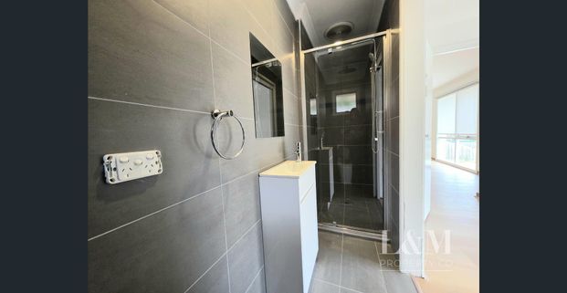 Renovated Charming 3-Bedroom Home..!! - Photo 1