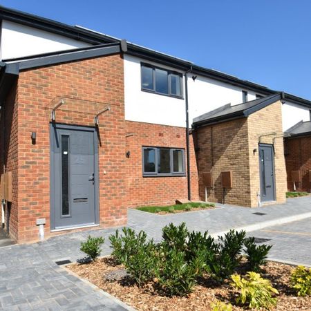 Peel Close, Tatling End, Gerrards Cross,SL9 - Photo 4